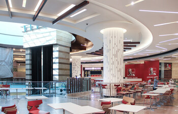 Abu Dhabi Mall Food Court 9103. Bright Rock, 1100 Snow White