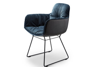 Leya armchair high with wire frame