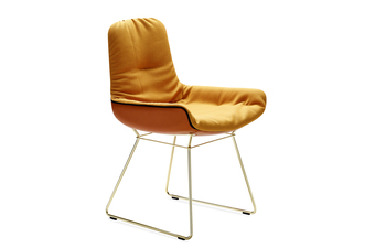 Leya armchair low with removable cover