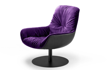 Leya lounge chair with central leg