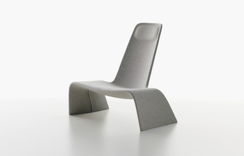 Land lounge chair upholstered