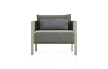 Solanas easy chair