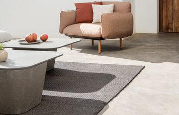 Tao coffee table