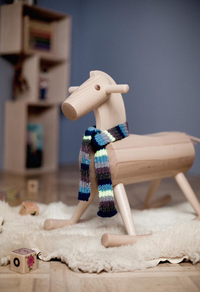 "Mokuba", übersetzt "Schaukelpferd" kreeirten das Designduo Erik Maquardsen und Takashi Okamura im Jahr 2003.