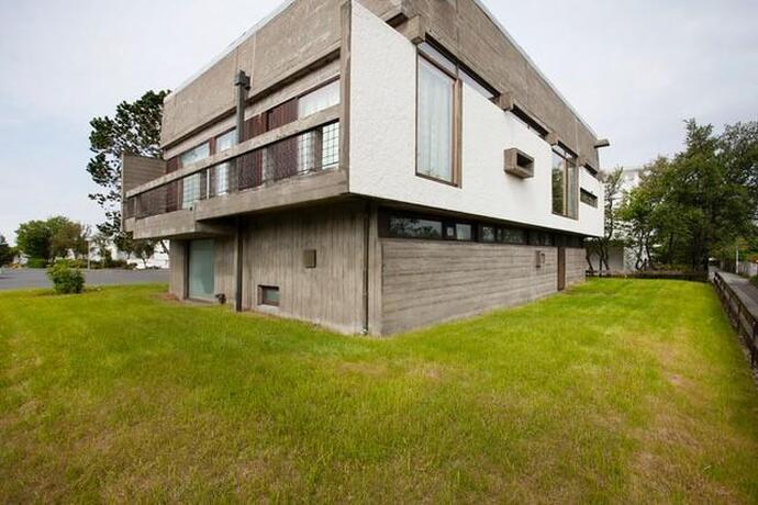 Villa of architect Högna Sigurardottir in Reykjavik