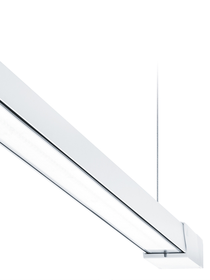 The load-bearing system is finished off by a water and dirt permeable end cap with a foam seal and by pre-cut, sealed openings for the power cables.