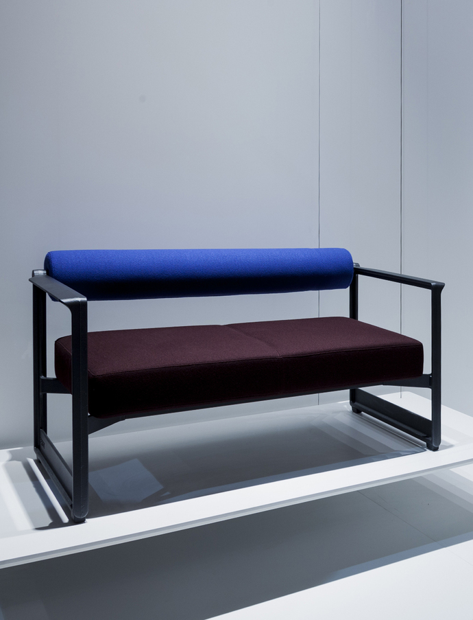 Brut Sofa, Grcic, Magis, Salone 2017