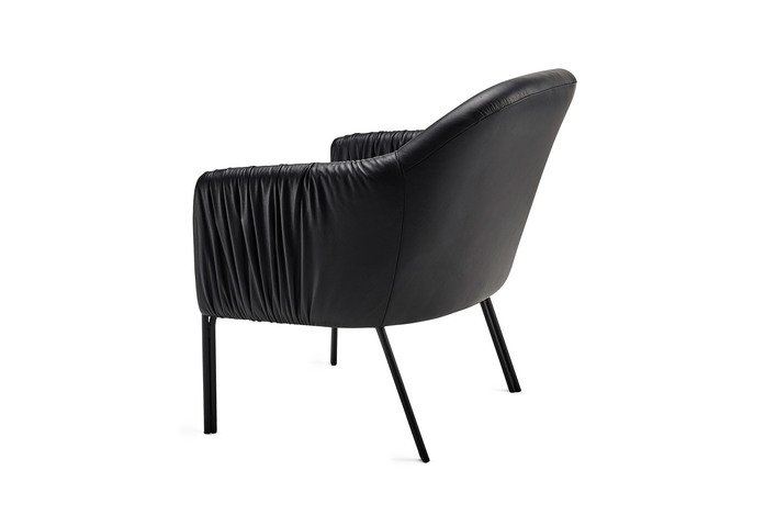 Frei Frau Celine Loungechair 03
