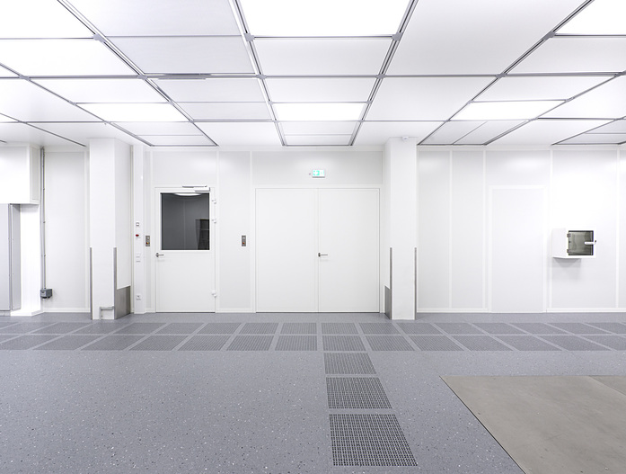 Clean Room Luminaires 2