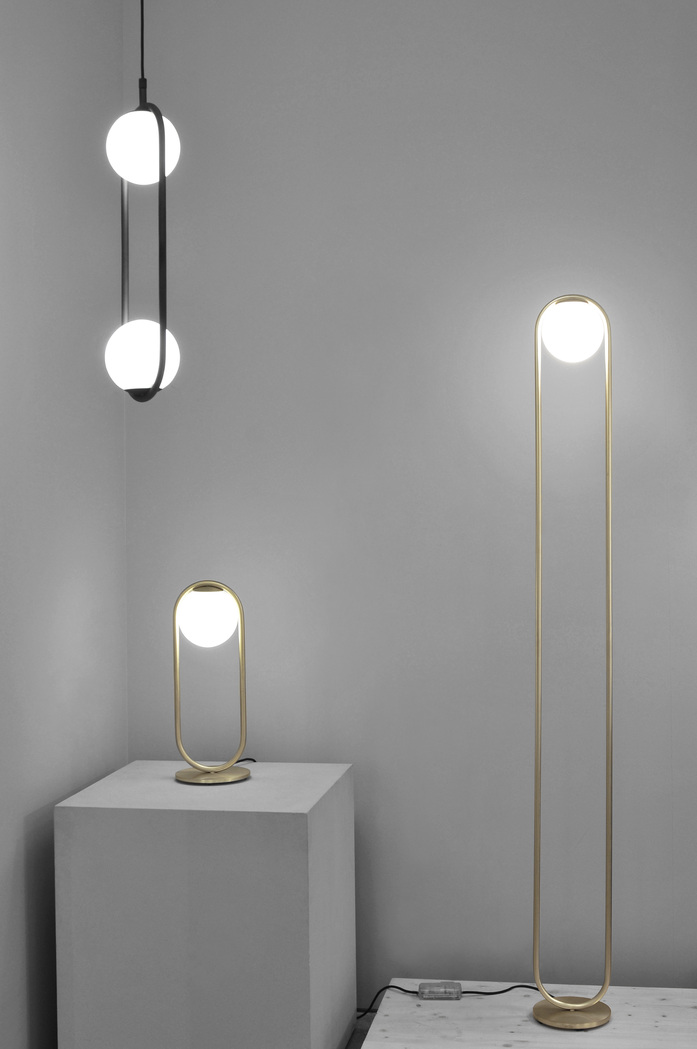 Pr C Ball Lamp Blux