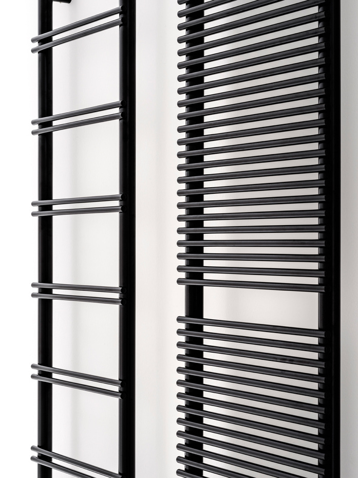 12 06 18 Antrax 12087