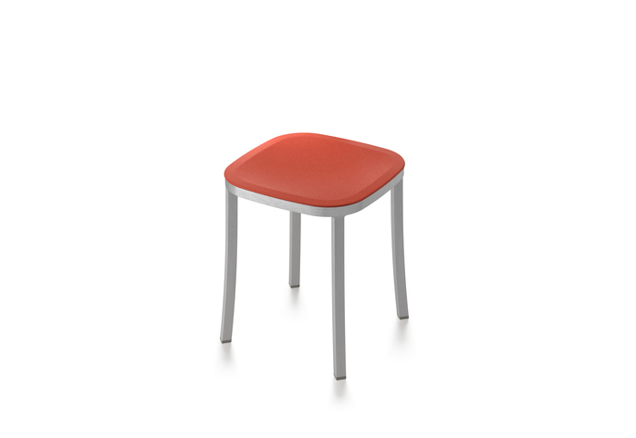 1Inch Hocker 02