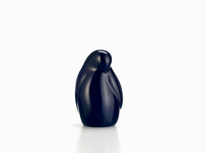 2356783 Resting Bird Blue Master