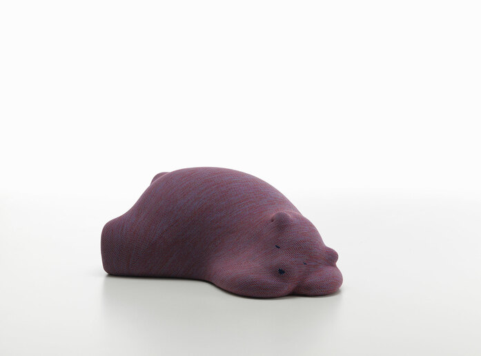 2371385 Resting Bear Mauve Master