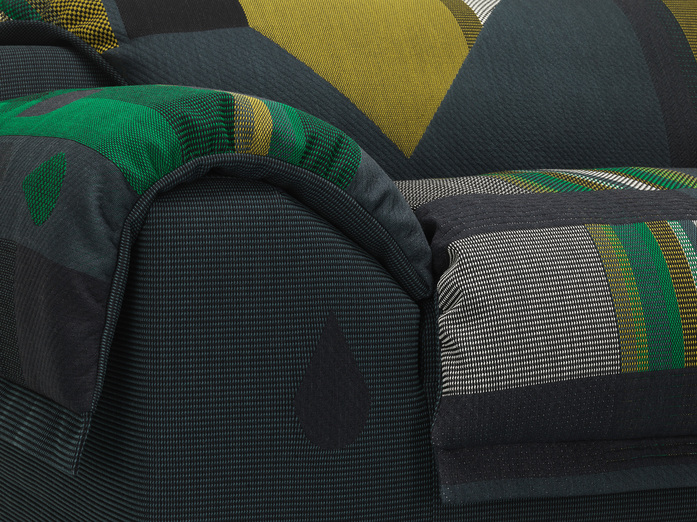 2662488 Vlinder Dark Greens Master