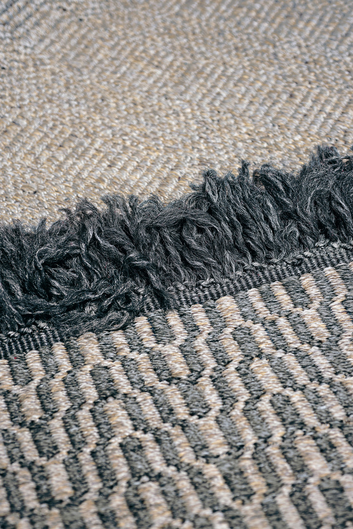 2 Babylon Rug Lead Clay