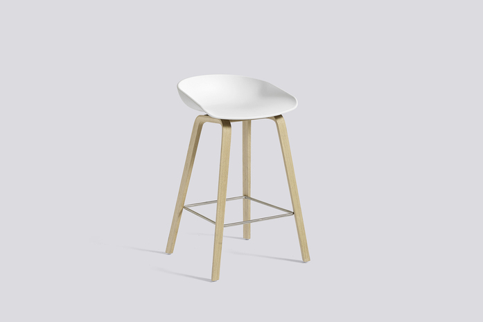 Aas32 H65 Oak Soaped Stainless Steel Footrest White