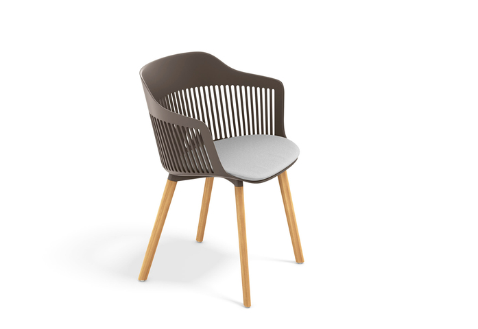 Aiir Armchair 10