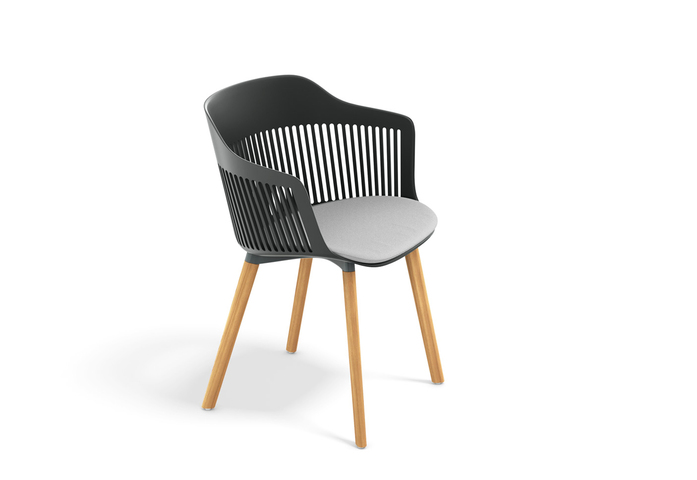 Aiir Armchair 9
