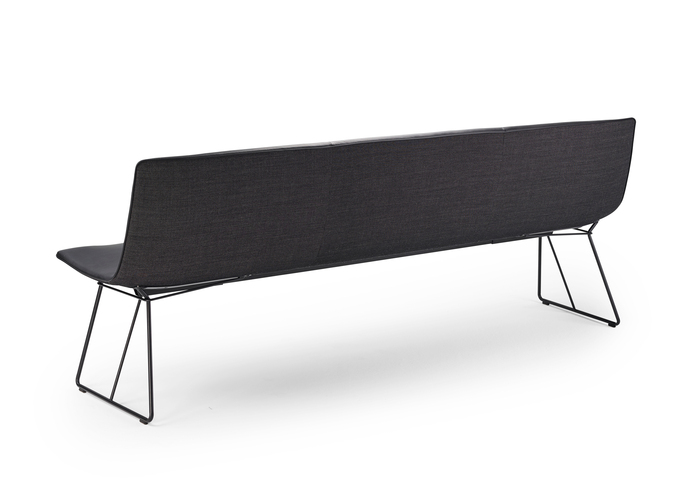 Amelie Bench 5
