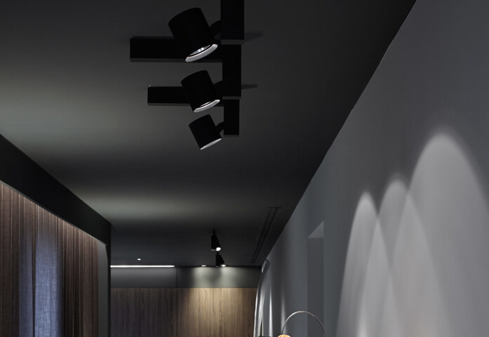 Arne Jennard Dr Light 08
