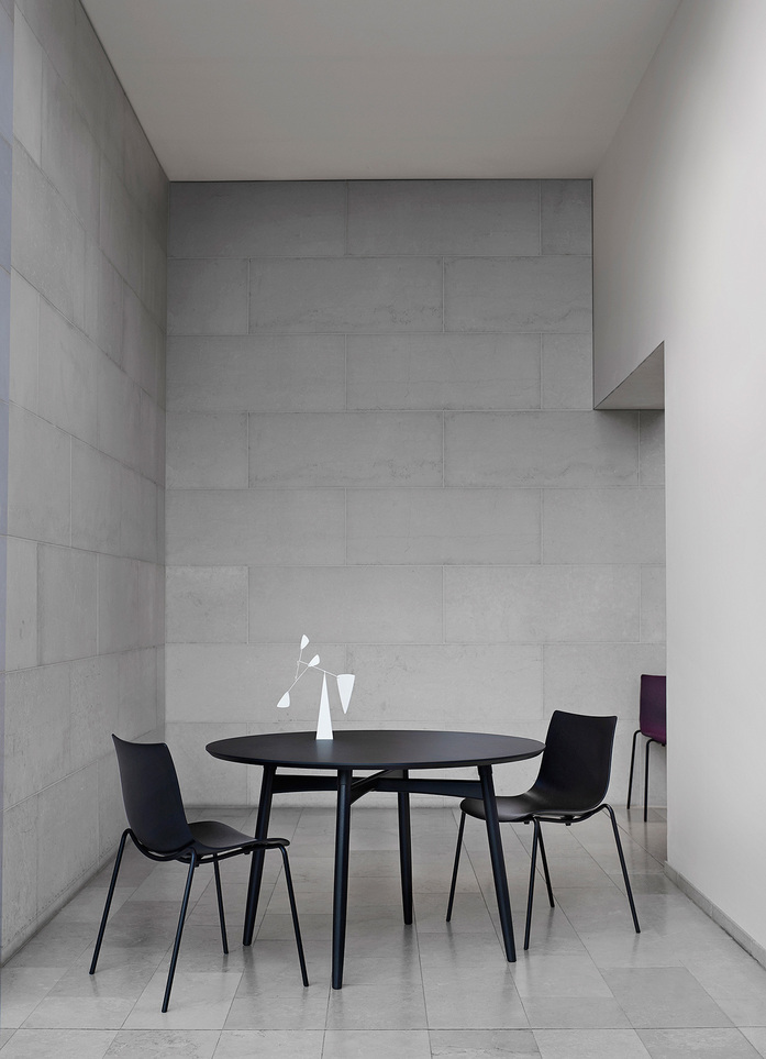 Ascalon Ba103 Preludia Table Black Ba002 4 Legs