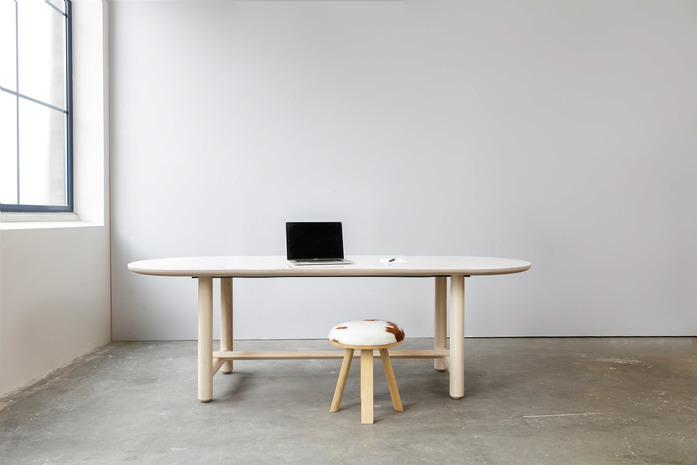 Buzzispace Buzzi Table 02