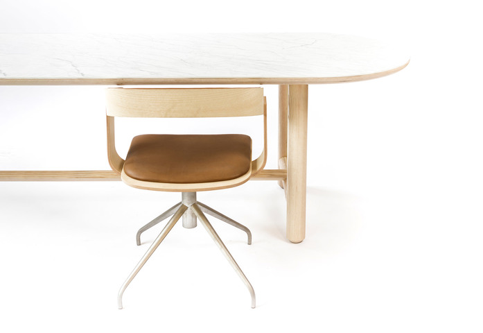 Buzzispace Buzzi Table 04