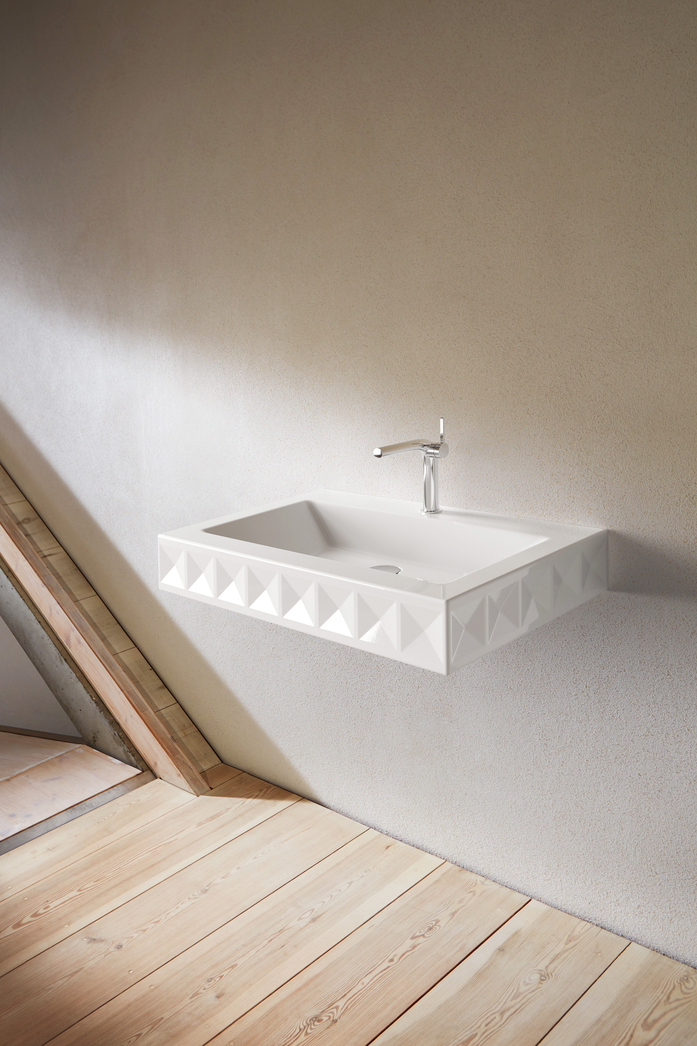 Bette Loft Ornament 4