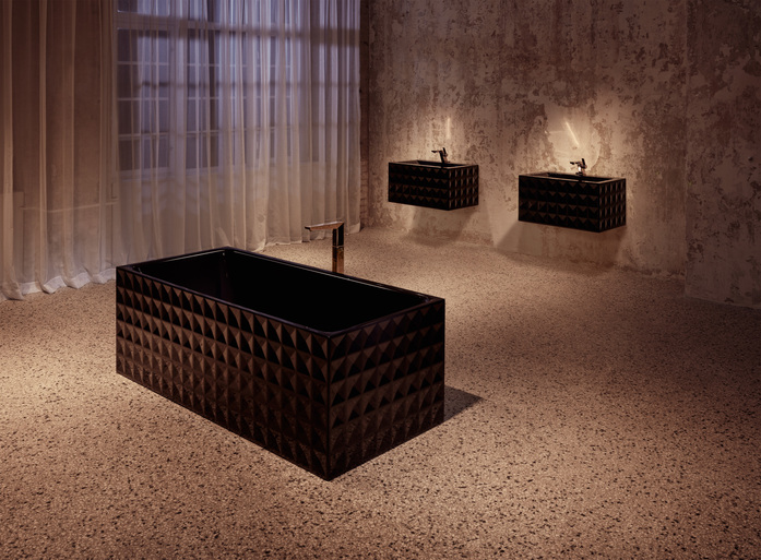 Bette Loft Ornament Schwarz 02