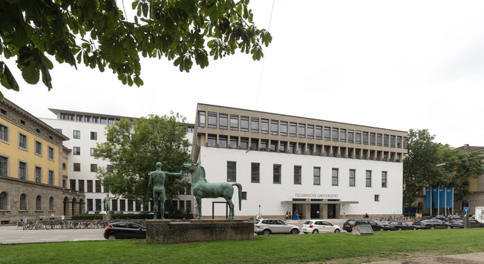 Biblioteca14 01