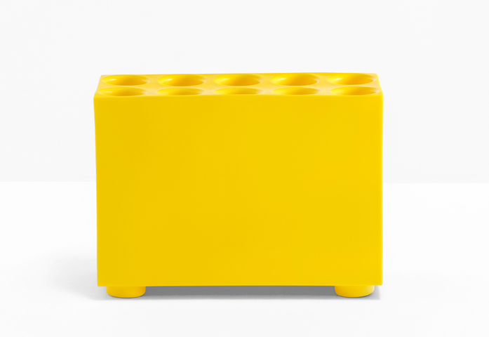 Brik 2