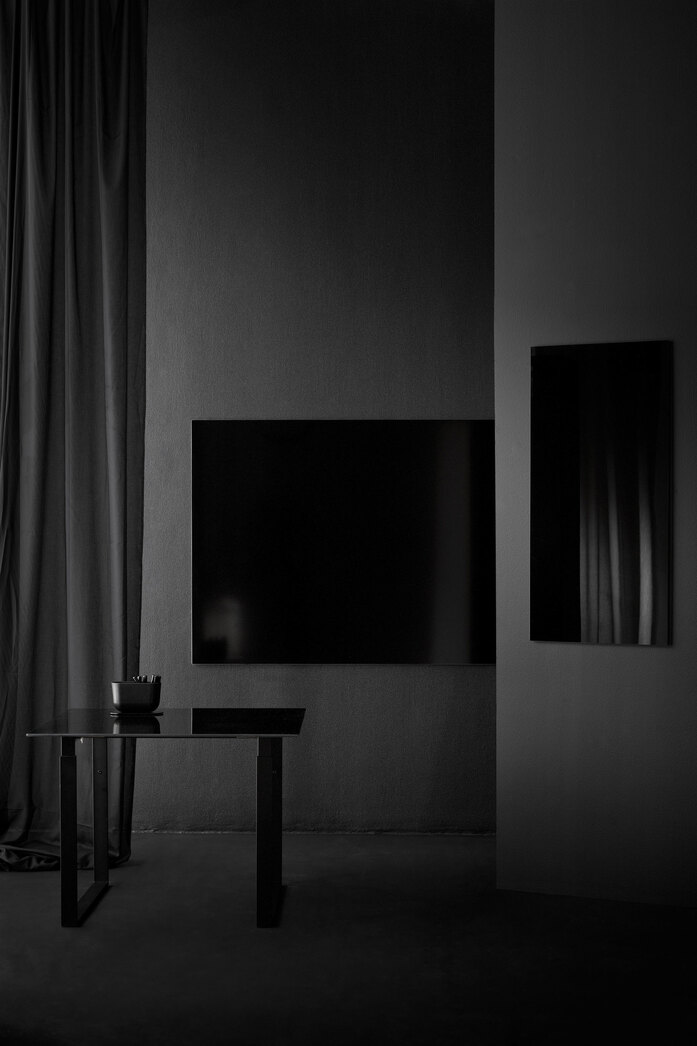 Chat Board Table Ambient 02