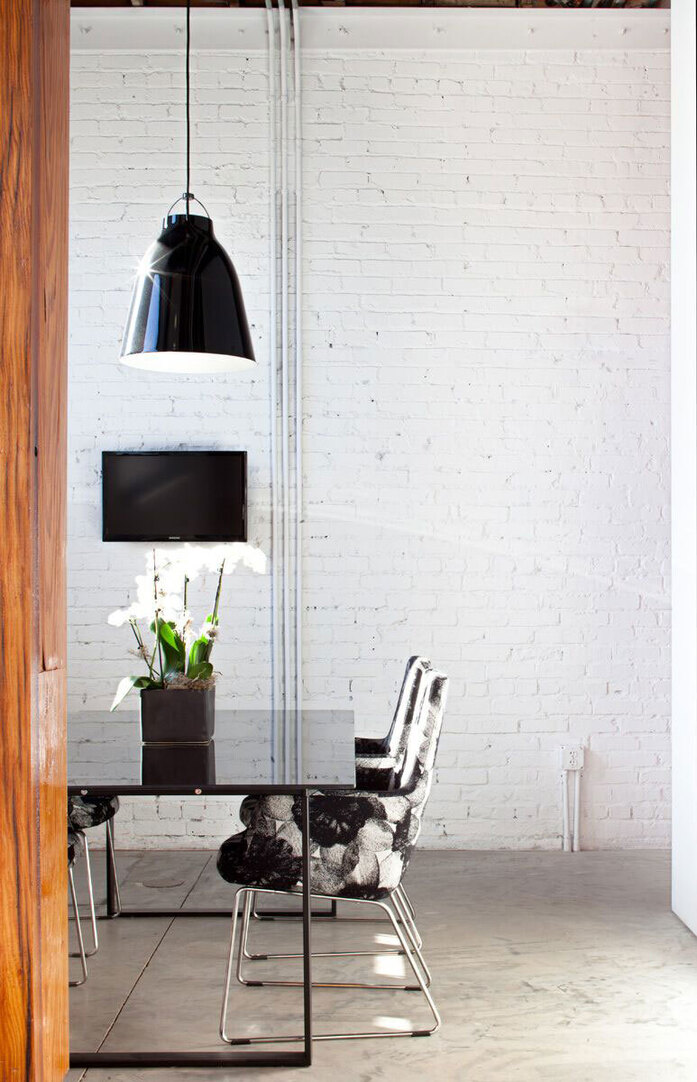 Chat Board Table Ambient 03