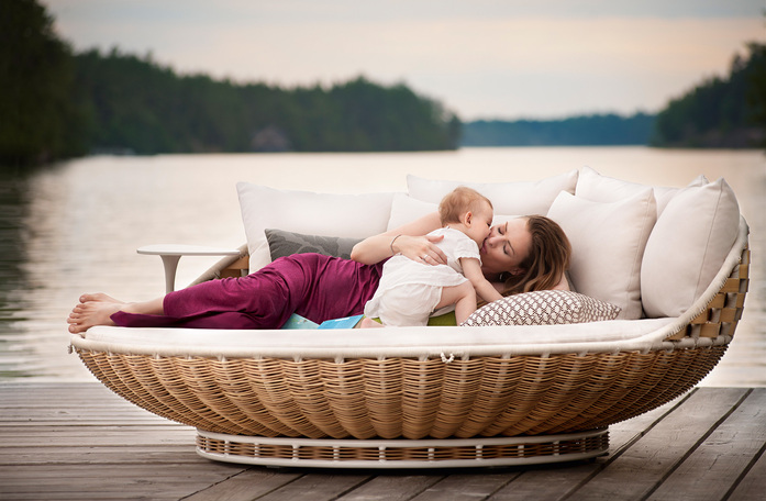Dedon Standing Lounger 2