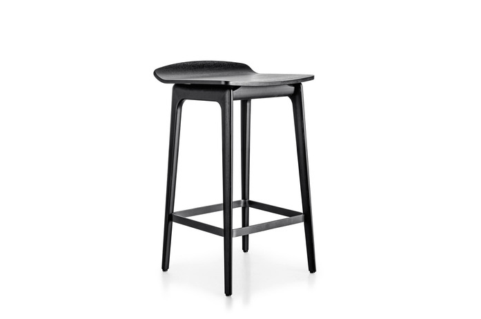 Dada Woody Stool 2018 007 Black Hr