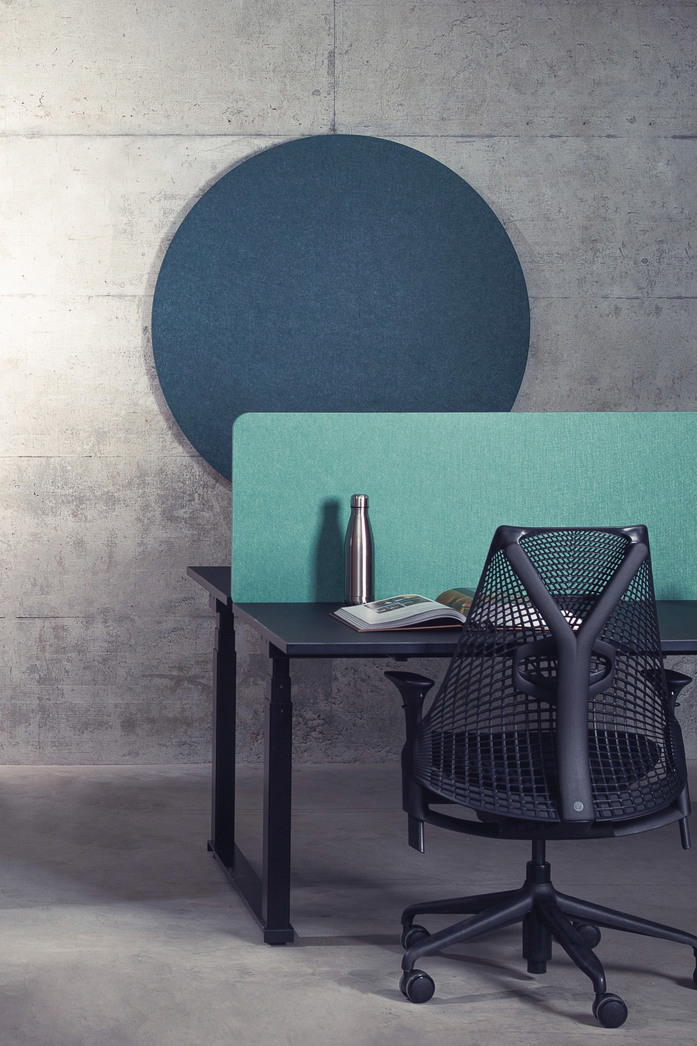 Desk One Plain 470 2