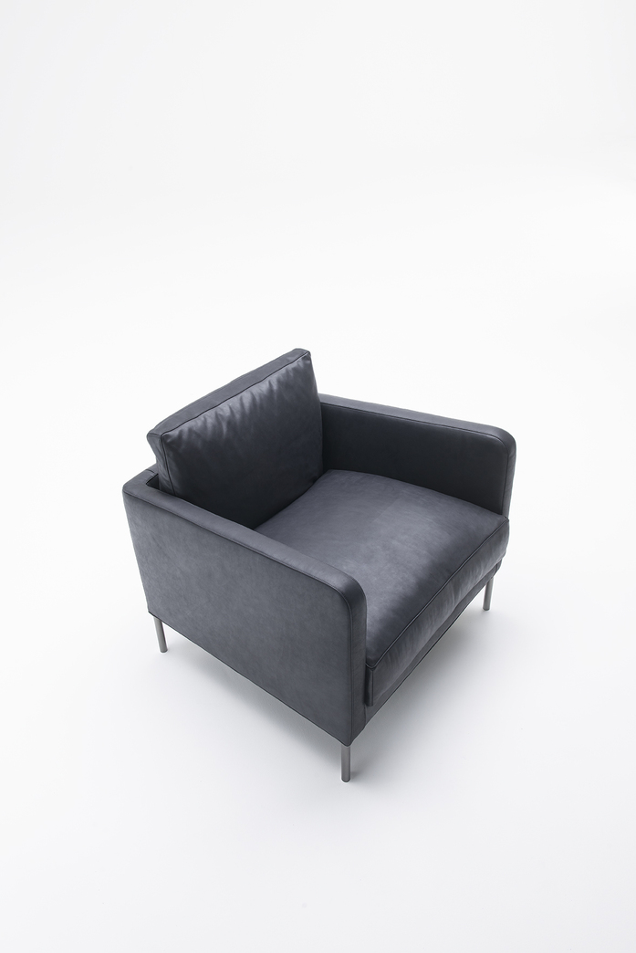 Dumas Armchair 2