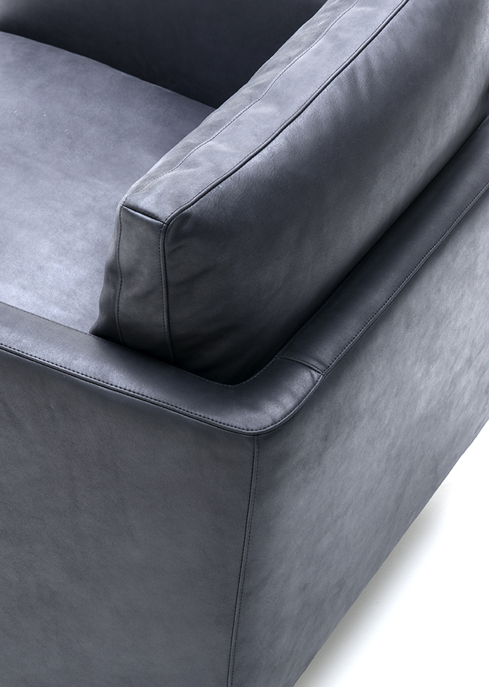 Dumas Armchair 3