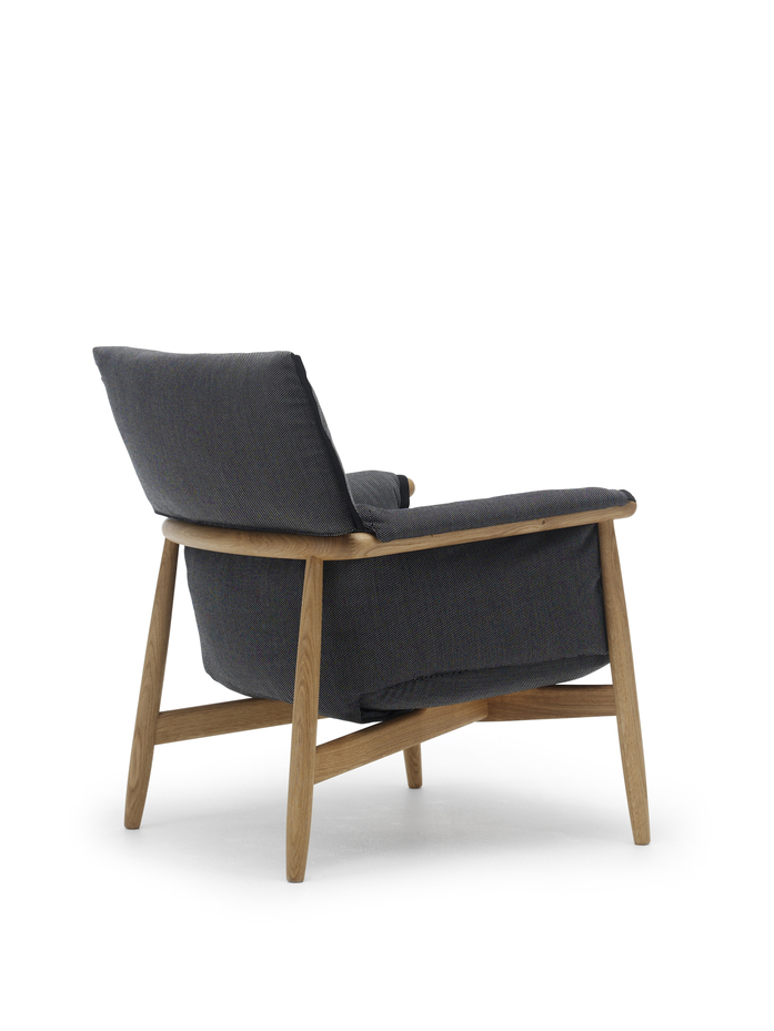 Eoos E016 Lounge Oak Fabric Side