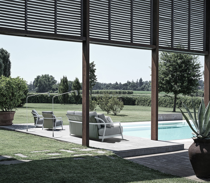 Flexform Alison Outdoor Sofa Lifestyle Image