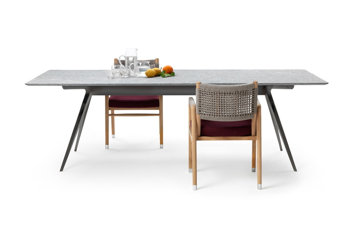 Flexform Zefiro Outdoor Dining Table 2