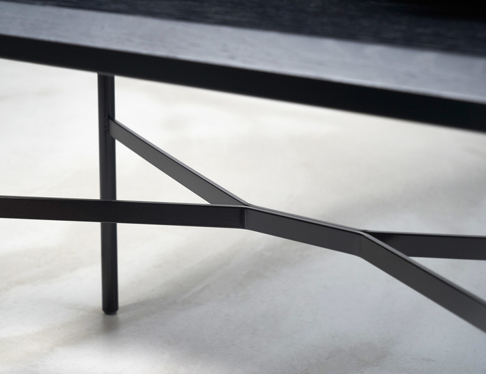 Harri Vitrine 5892