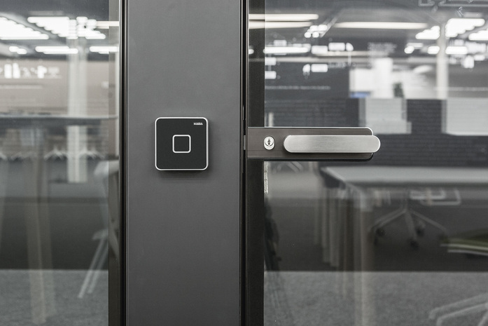 I Wallflush Fantoni Handle 2