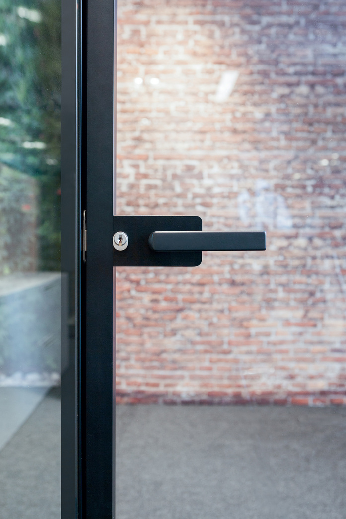I Wallflush Fantoni Handle