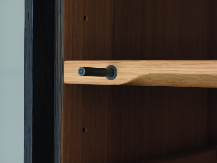 Kin Detail 07