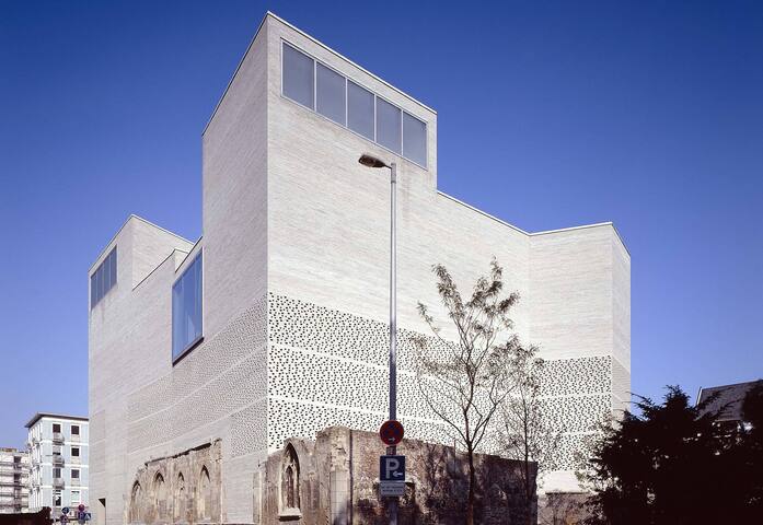 Kolumba K51 Kolumba 01