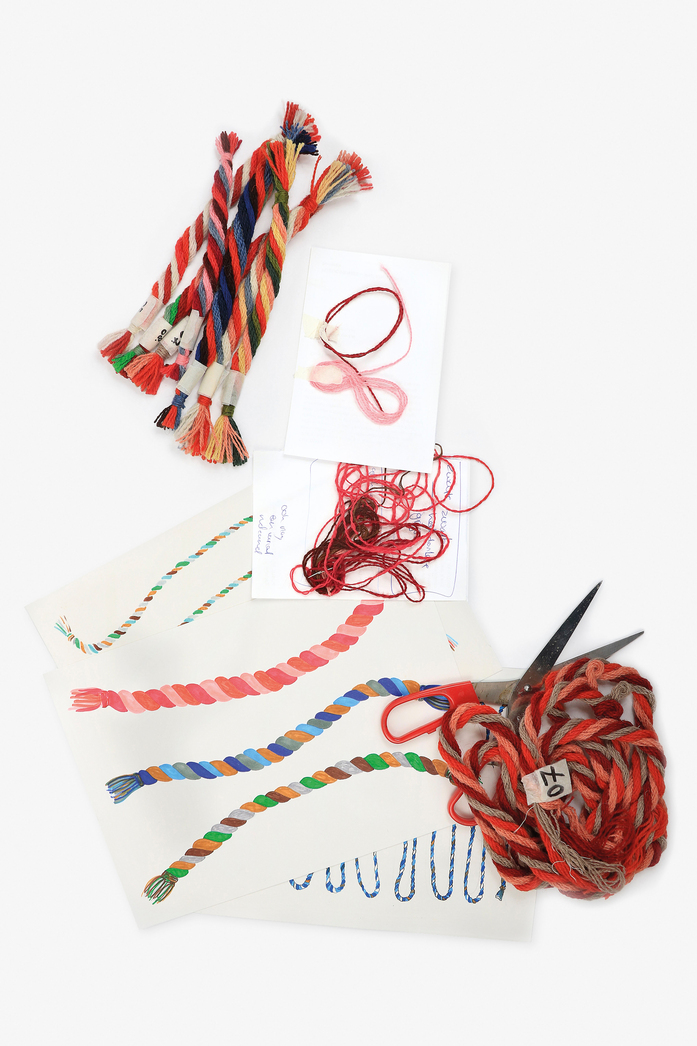 Kvadrat Simone Post Sinuous Rug9