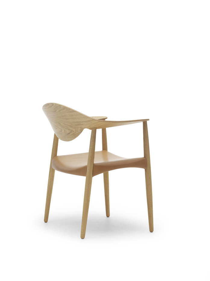 Lm92 T Oak Cognac Leather Back