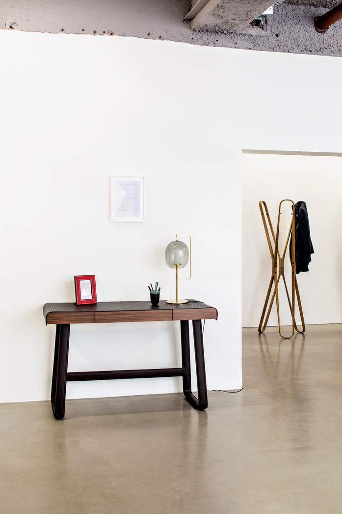 Lantern Light Table 3